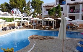 Apartamentos Los Pinares Benet